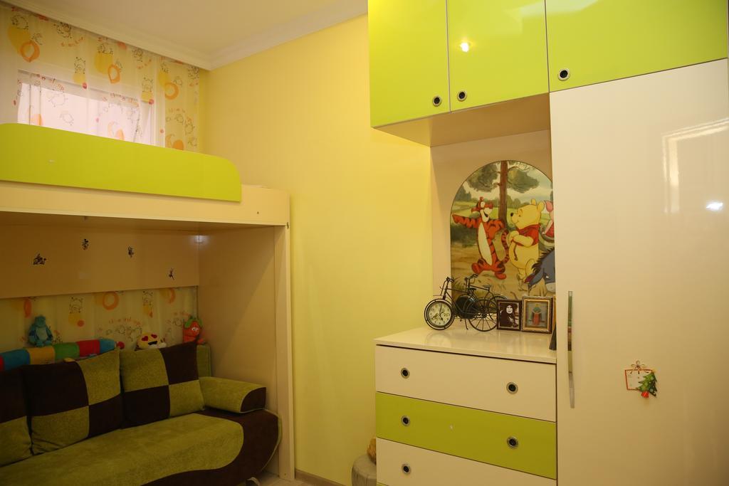 Tamuna Apartment Батуми Екстериор снимка